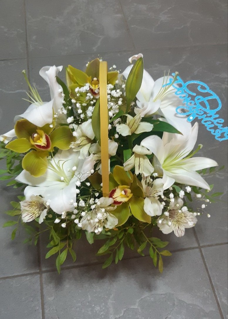 Композиции в корзинах